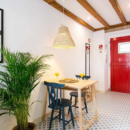 Trendy Lisbon Home With Terrace Lx Factory Kültér fotó