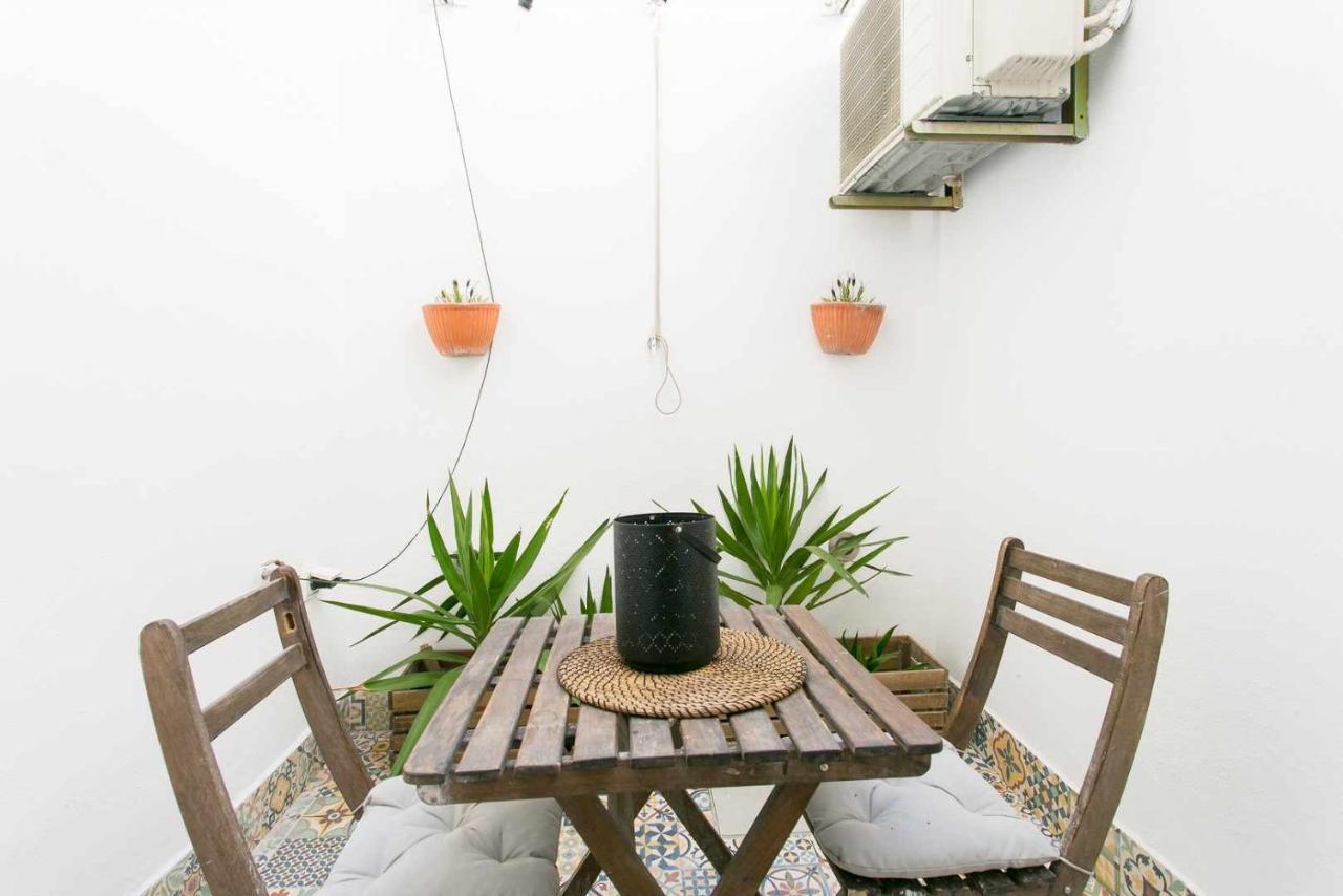 Trendy Lisbon Home With Terrace Lx Factory Kültér fotó